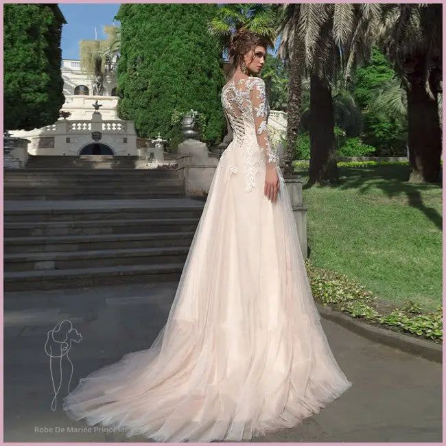 Robe De Mariée Princesse Manche Longue Dentelle